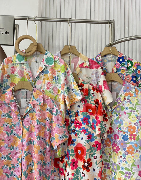 Spring Floral Half Sleeves Collar Down Shirts